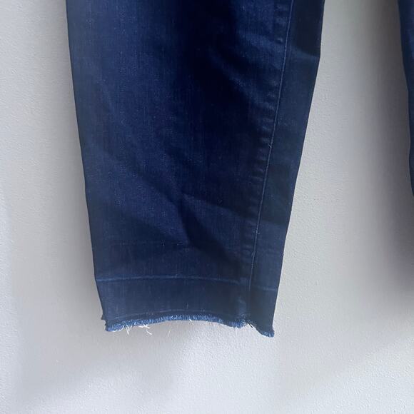 Talbots High Rise Wide Leg Sailor Jeans 10‎ Blue Dark Wash Women's Raw Hem - Picture 3 of 10